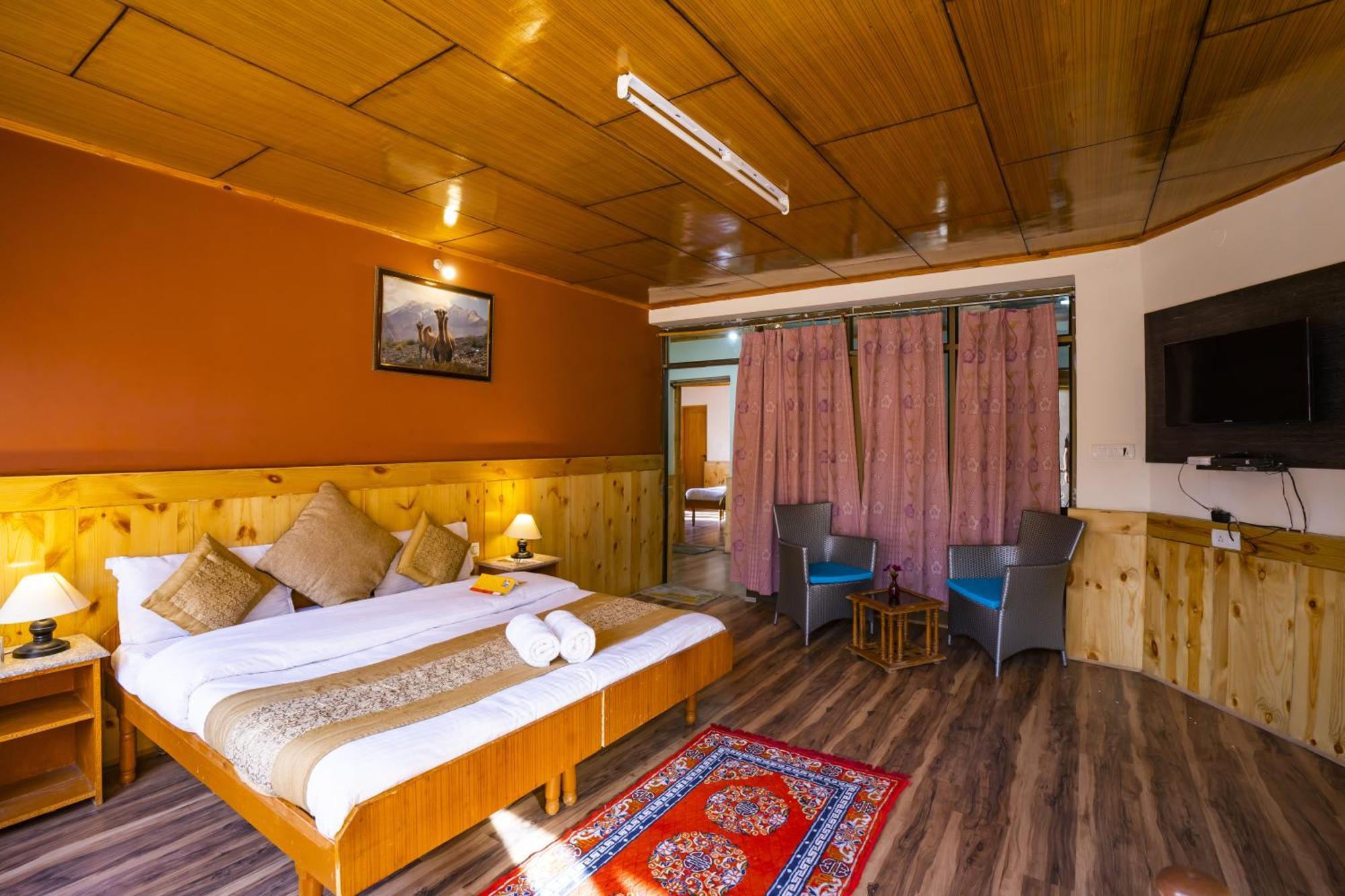 Rainbow Holiday Home Leh Luaran gambar
